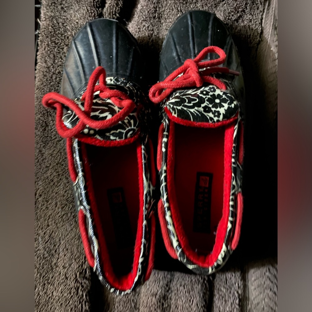 Sperry top sider rain shoes. Size 6
